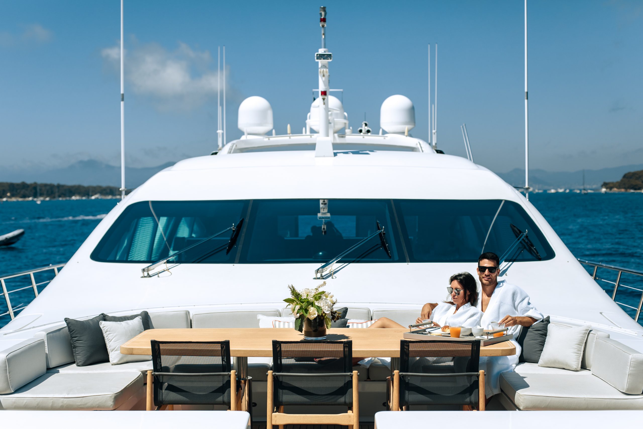 Motor Yacht BEACHOUSE for Charter with SuperYachtsMonaco