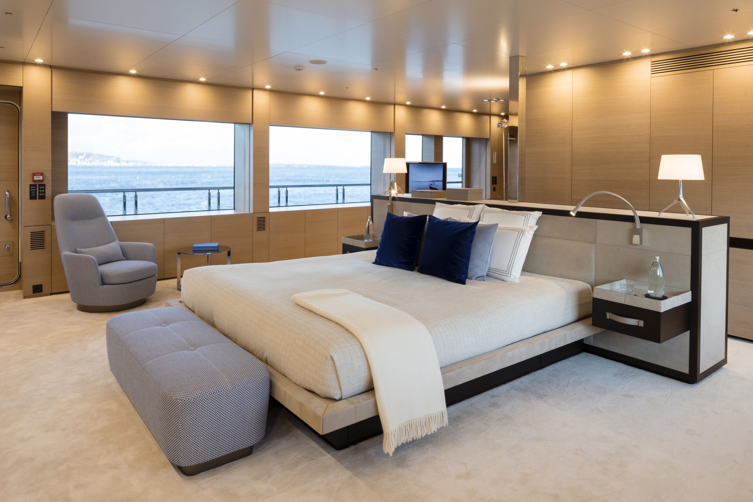 Motor Yacht BOLD for Charter with SuperYachtsMonaco