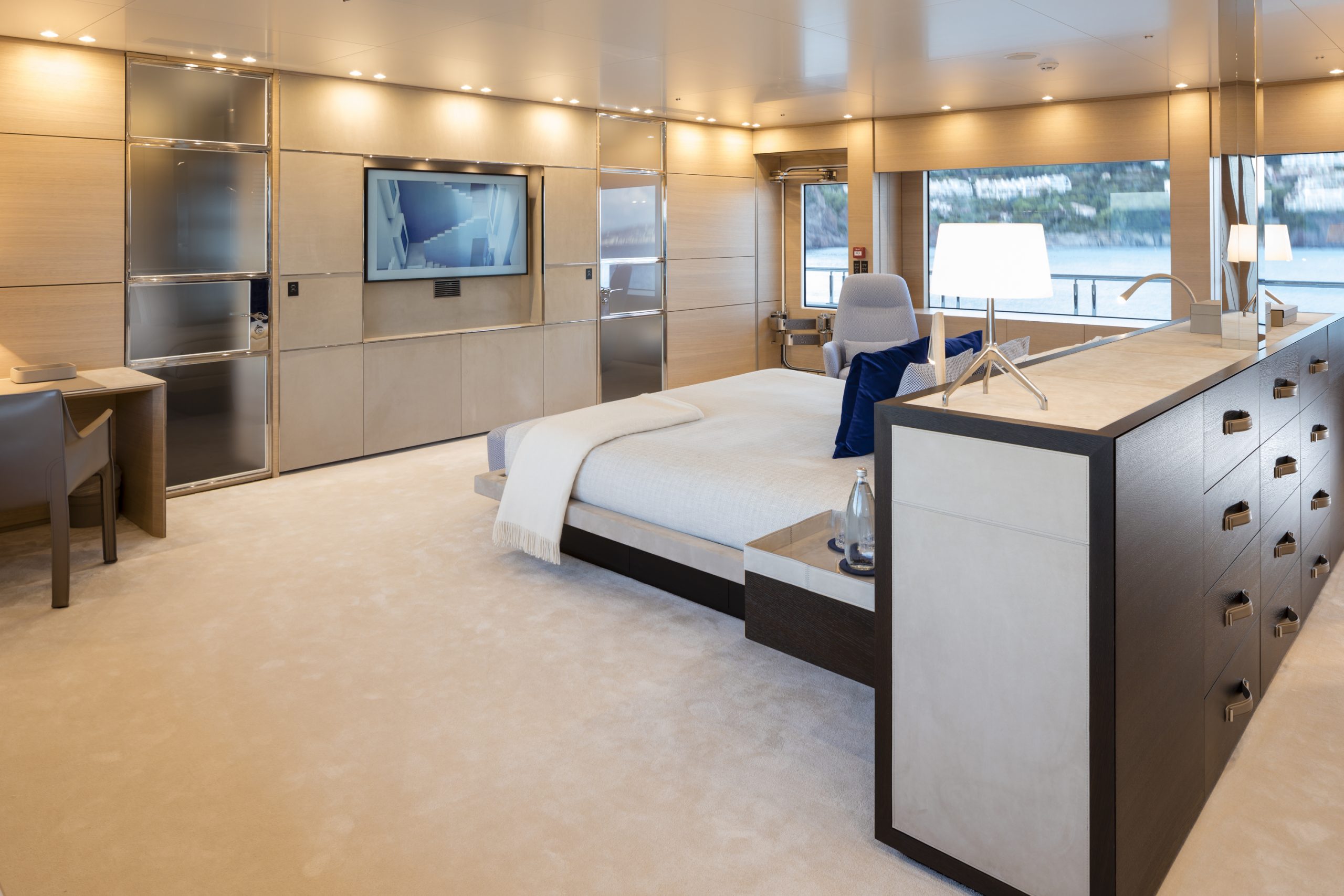 Motor Yacht BOLD for Charter with SuperYachtsMonaco