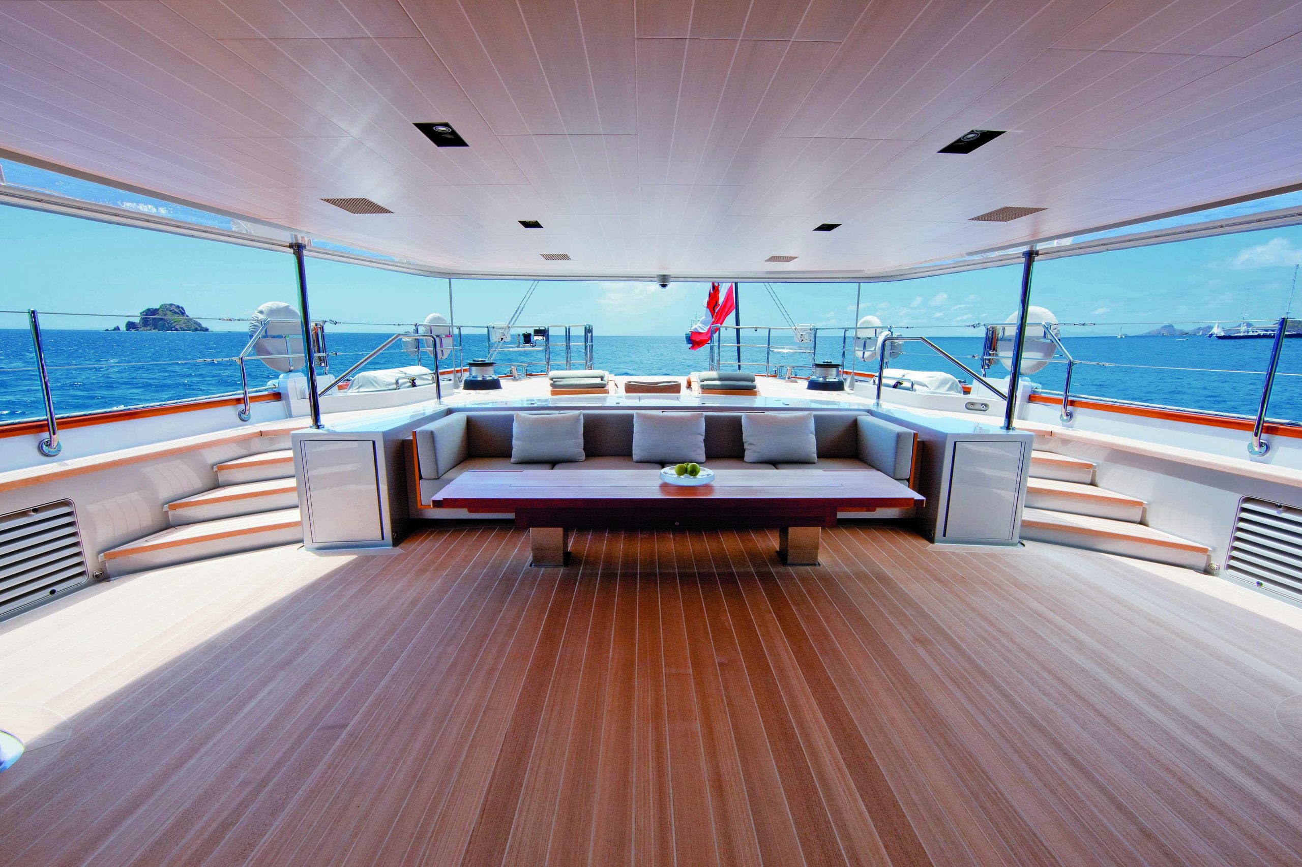 S/Y BARACUDA VALLETTA for Charter with SuperYachtsMonaco