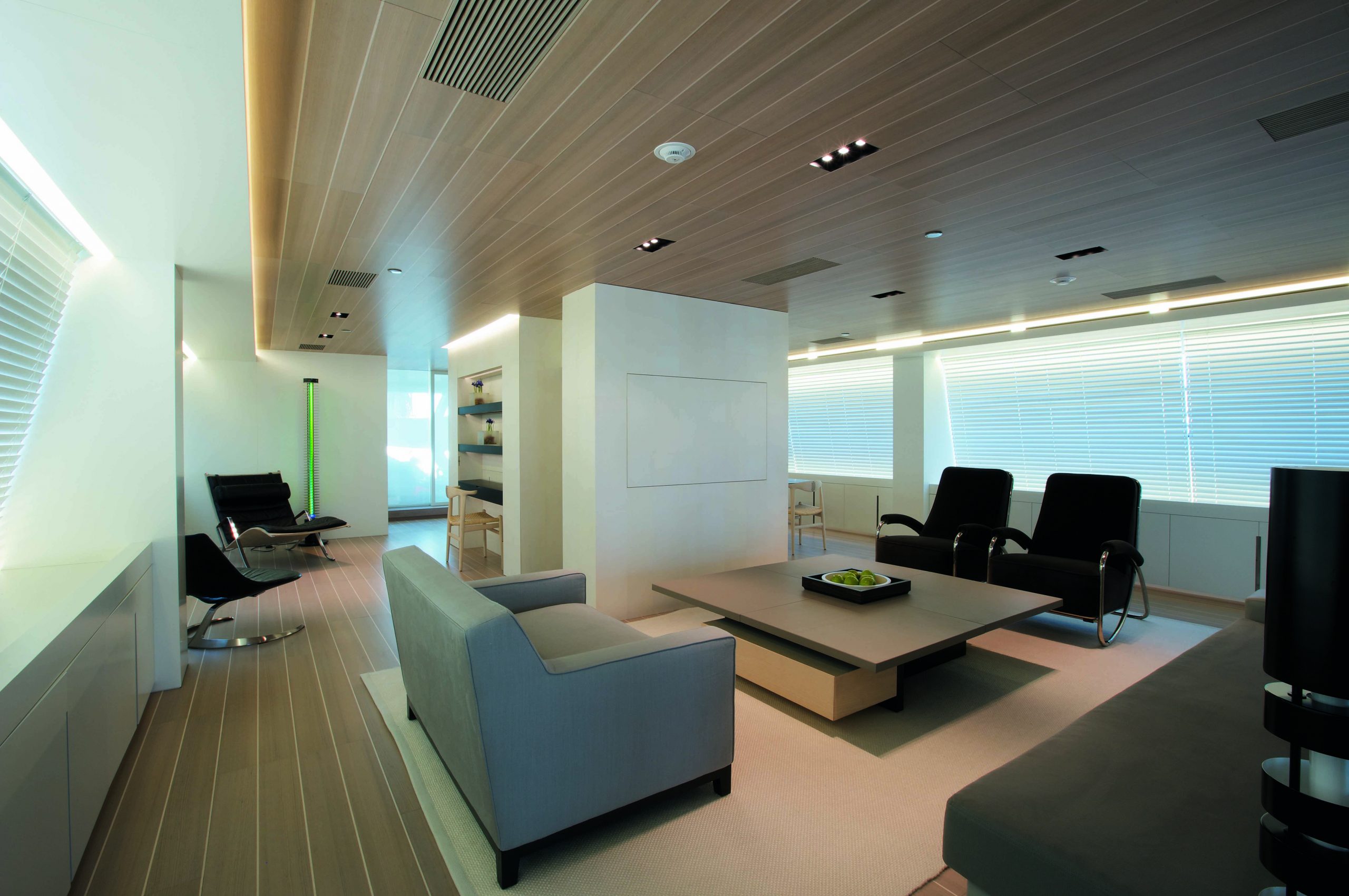 S/Y BARACUDA VALLETTA for Charter with SuperYachtsMonaco