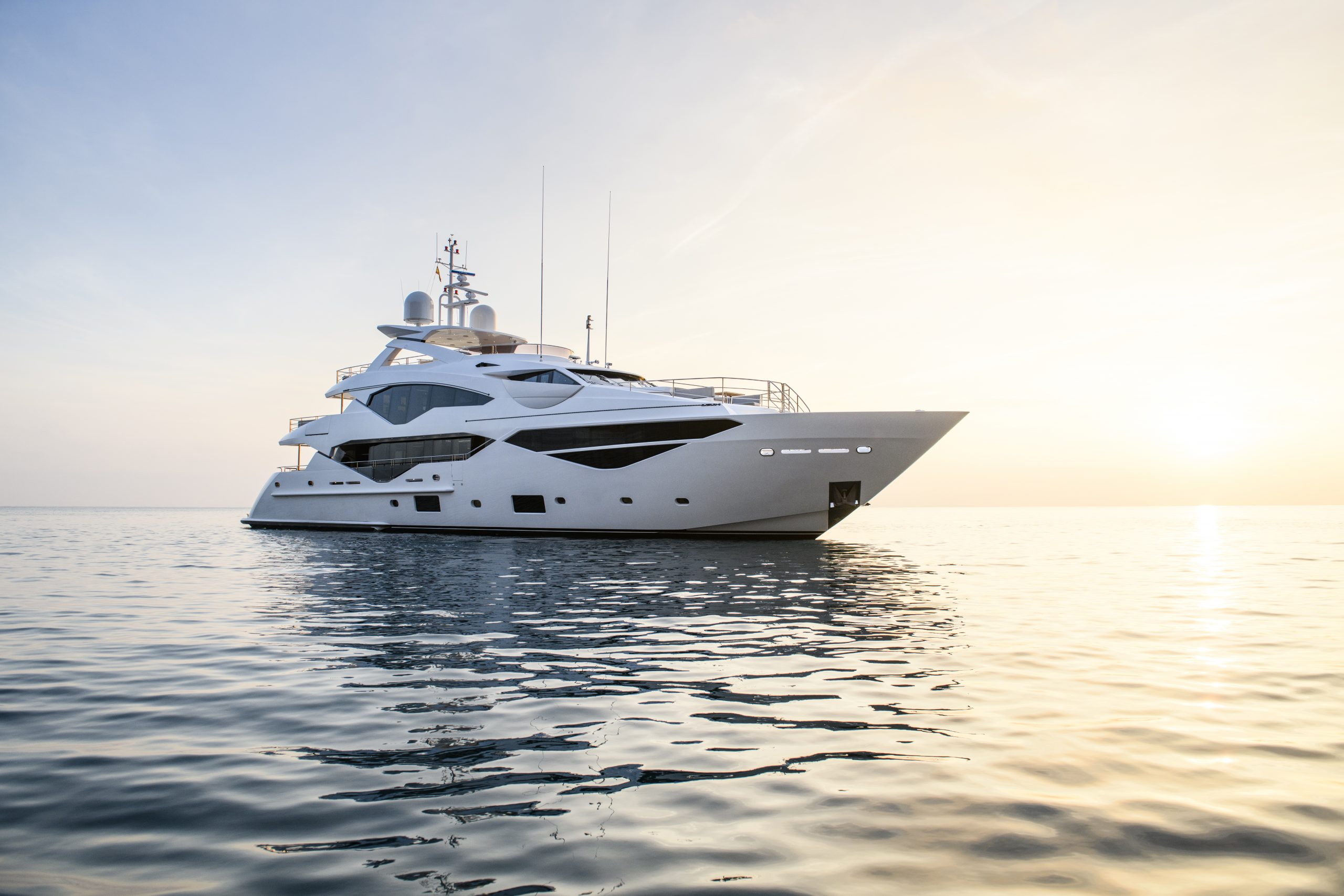 Motor Yacht BERCO VOYAGER for Charter with SuperYachtsMonaco