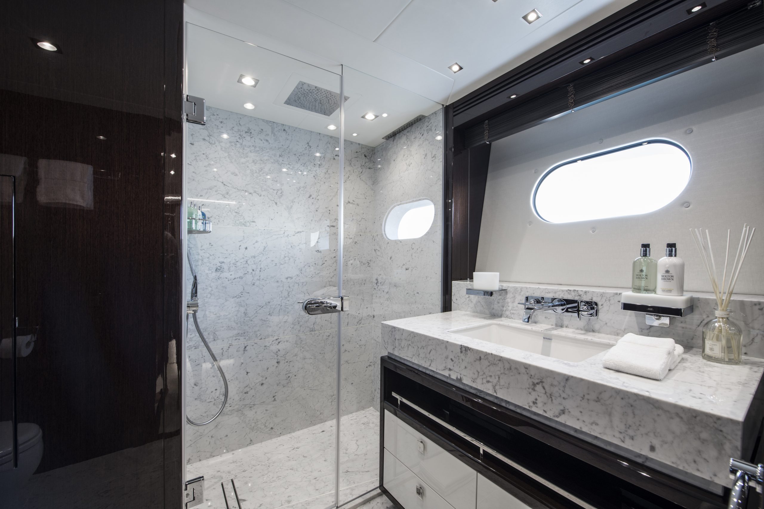 Motor Yacht BERCO VOYAGER for Charter with SuperYachtsMonaco