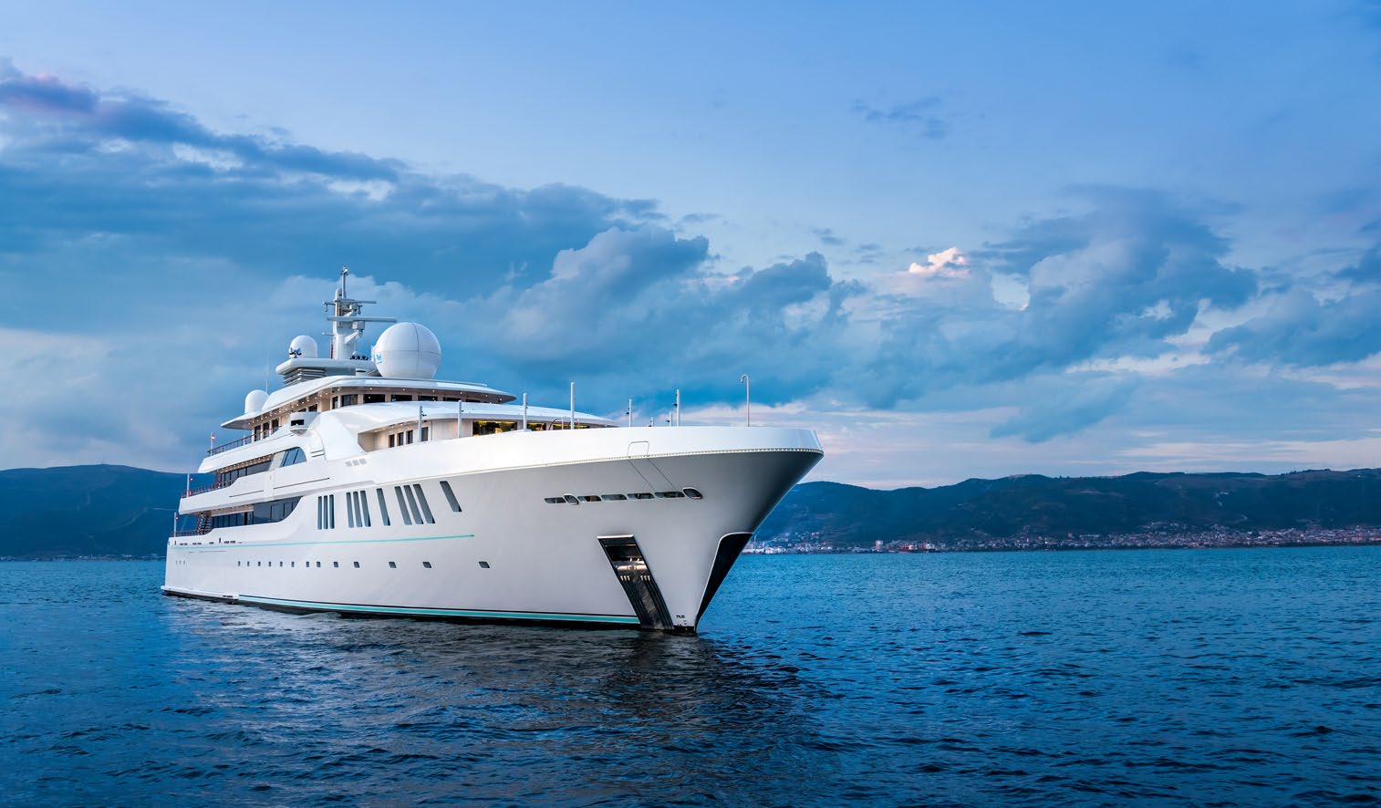 M/Y ELEMENTS for Charter with SuperYachtsMonaco