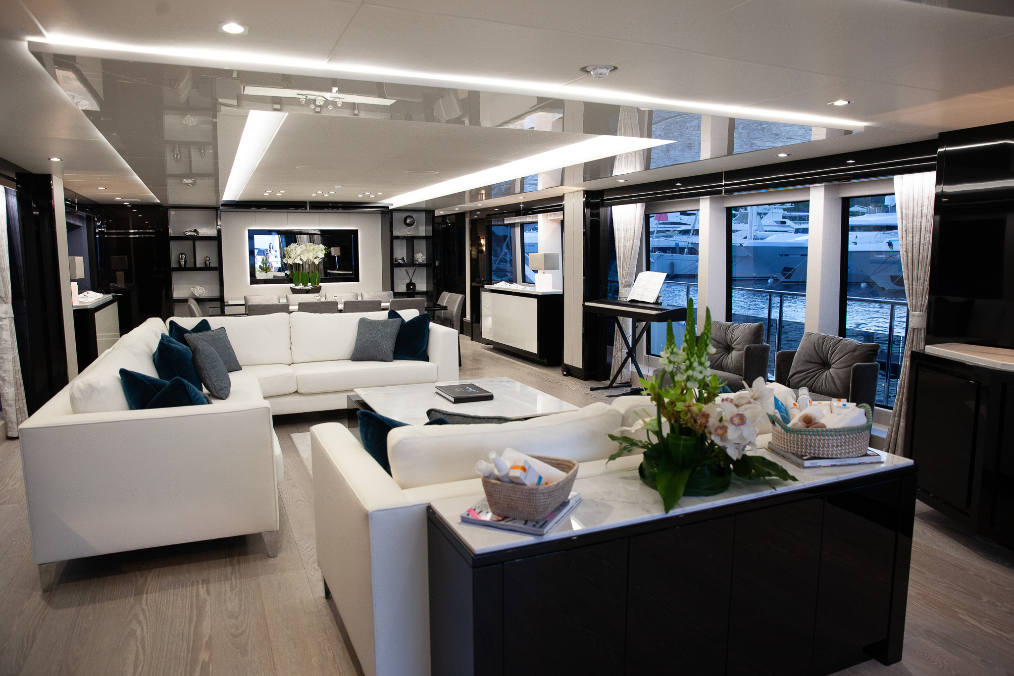 Motor Yacht SONISHI for Charter with SuperYachtsMonaco