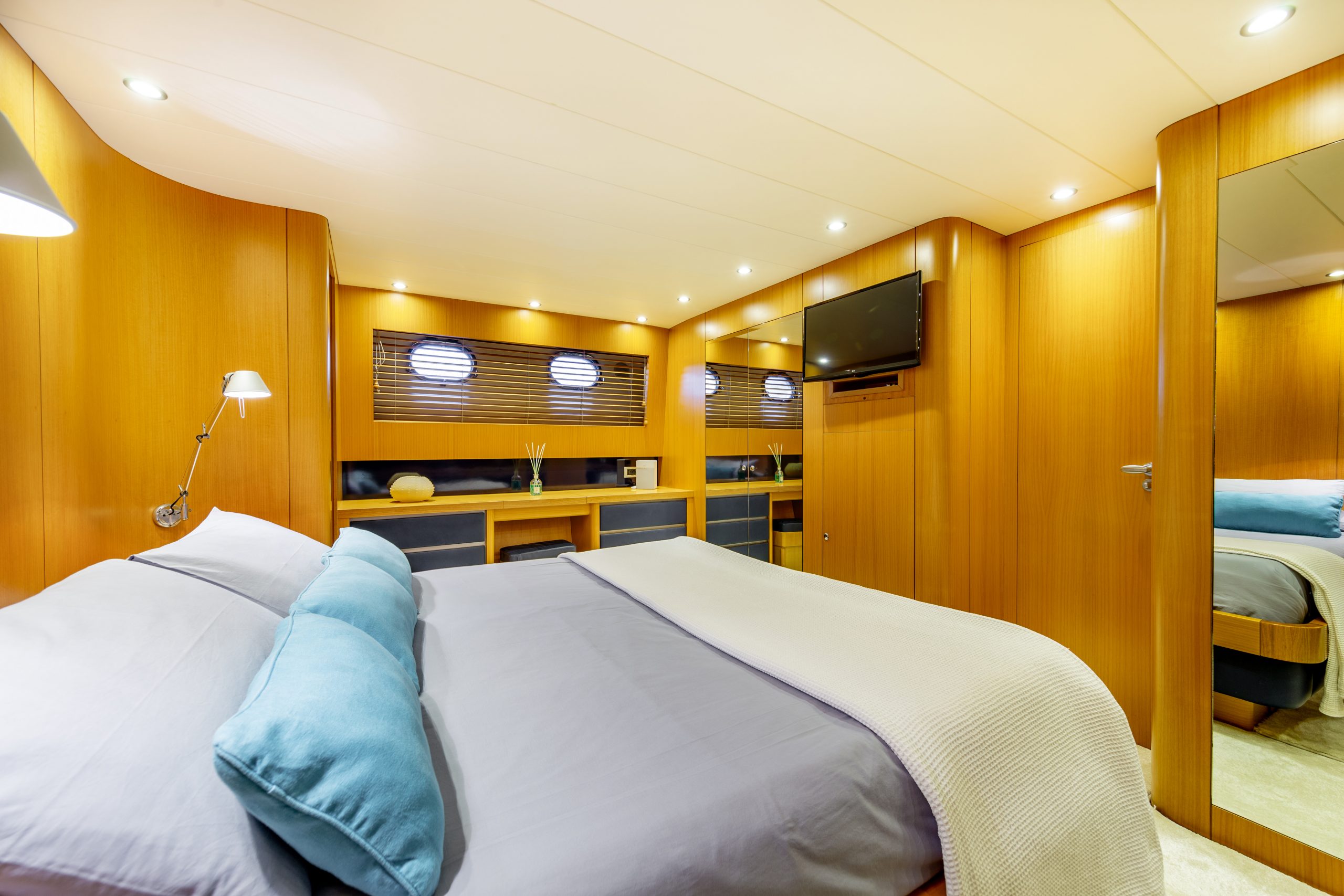 Motor Yacht MINOU for Charter with SuperYachtsMonaco