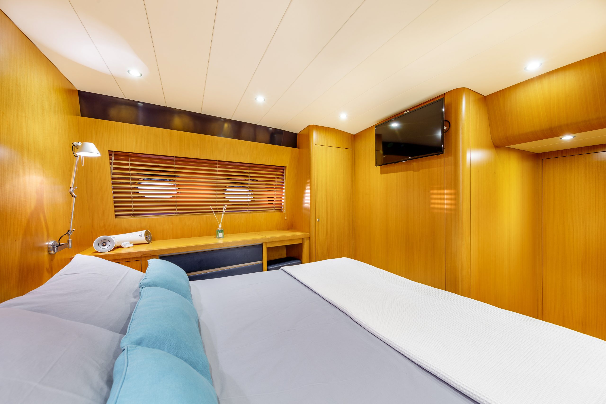 Motor Yacht MINOU for Charter with SuperYachtsMonaco