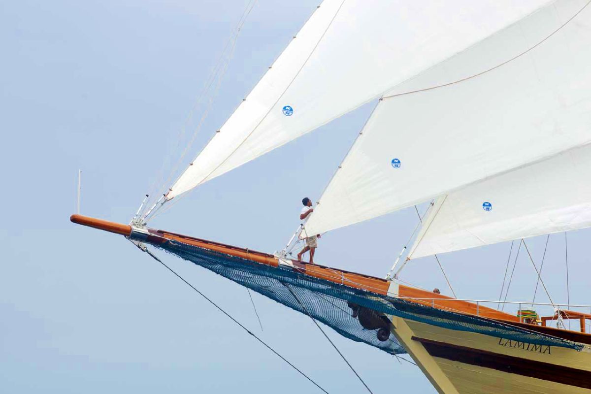 yacht for charter lamima