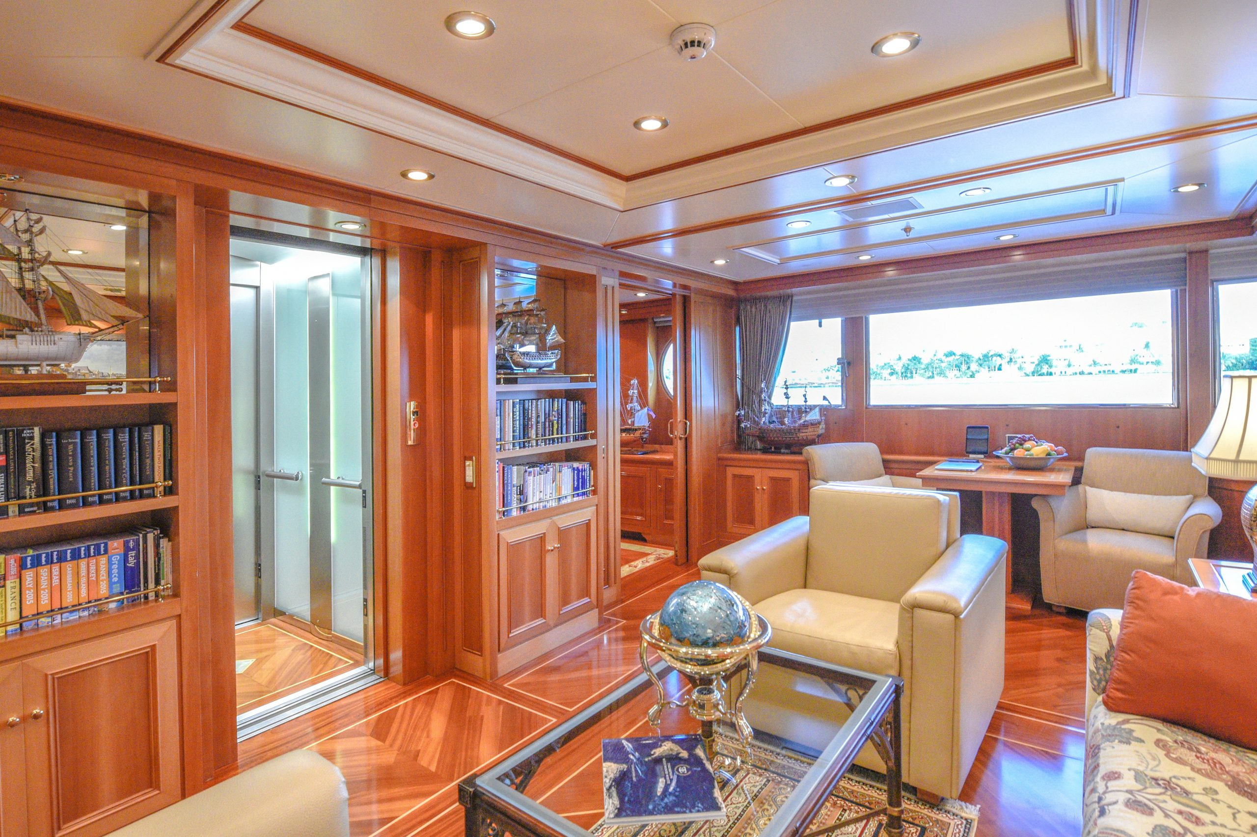 M/Y TE MANU for charter with SuperYachtsMonaco