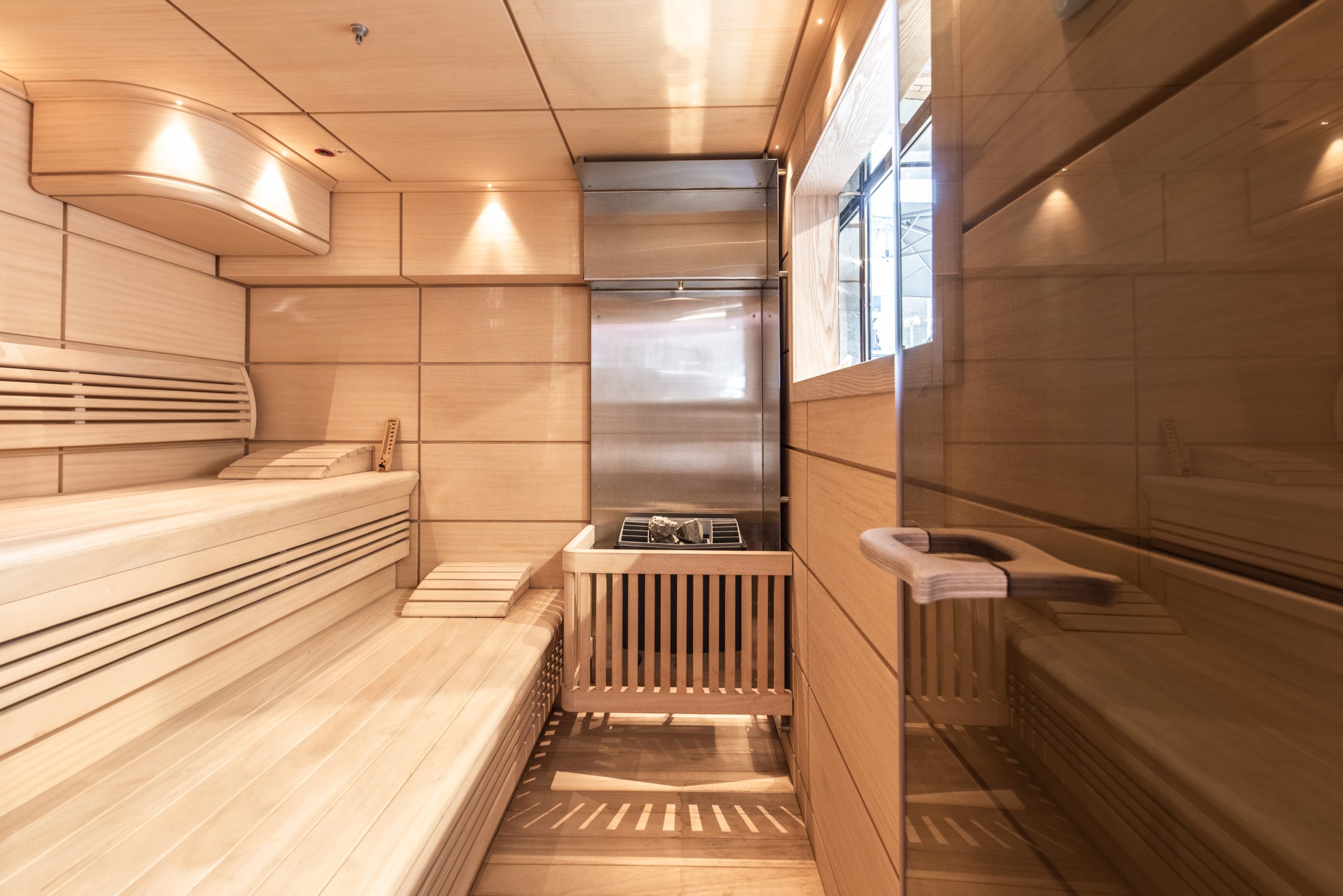 Motor Yacht AMADEUS 1 for Charter with SuperYachtsMonaco