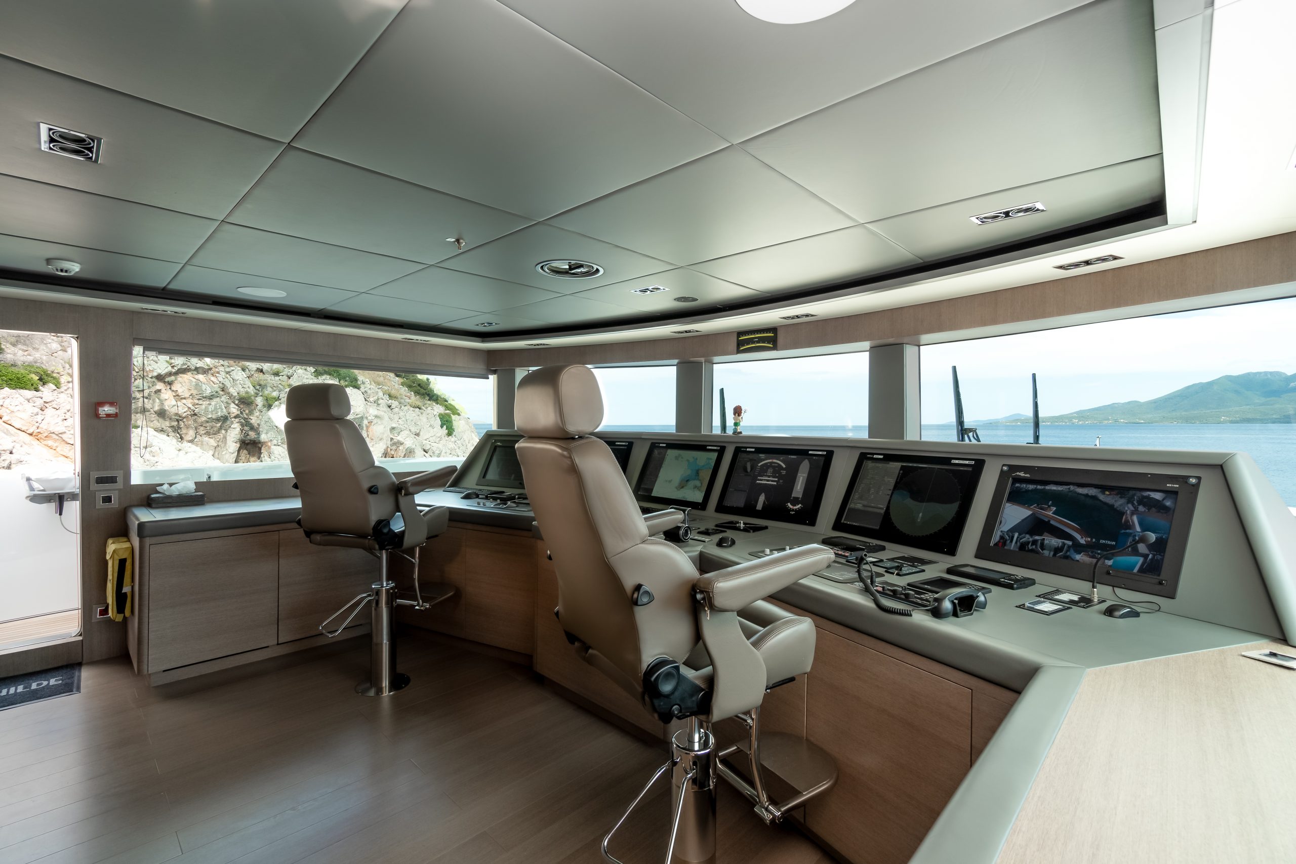 Motor Yacht O'MATHILDE for Charter with SuperYachtsMonaco