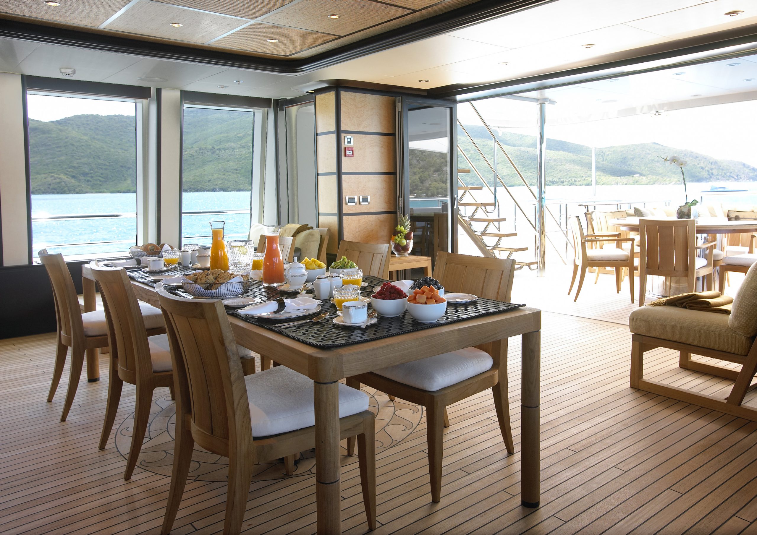 M/Y HARLE for Charter with SuperYachtsMonaco