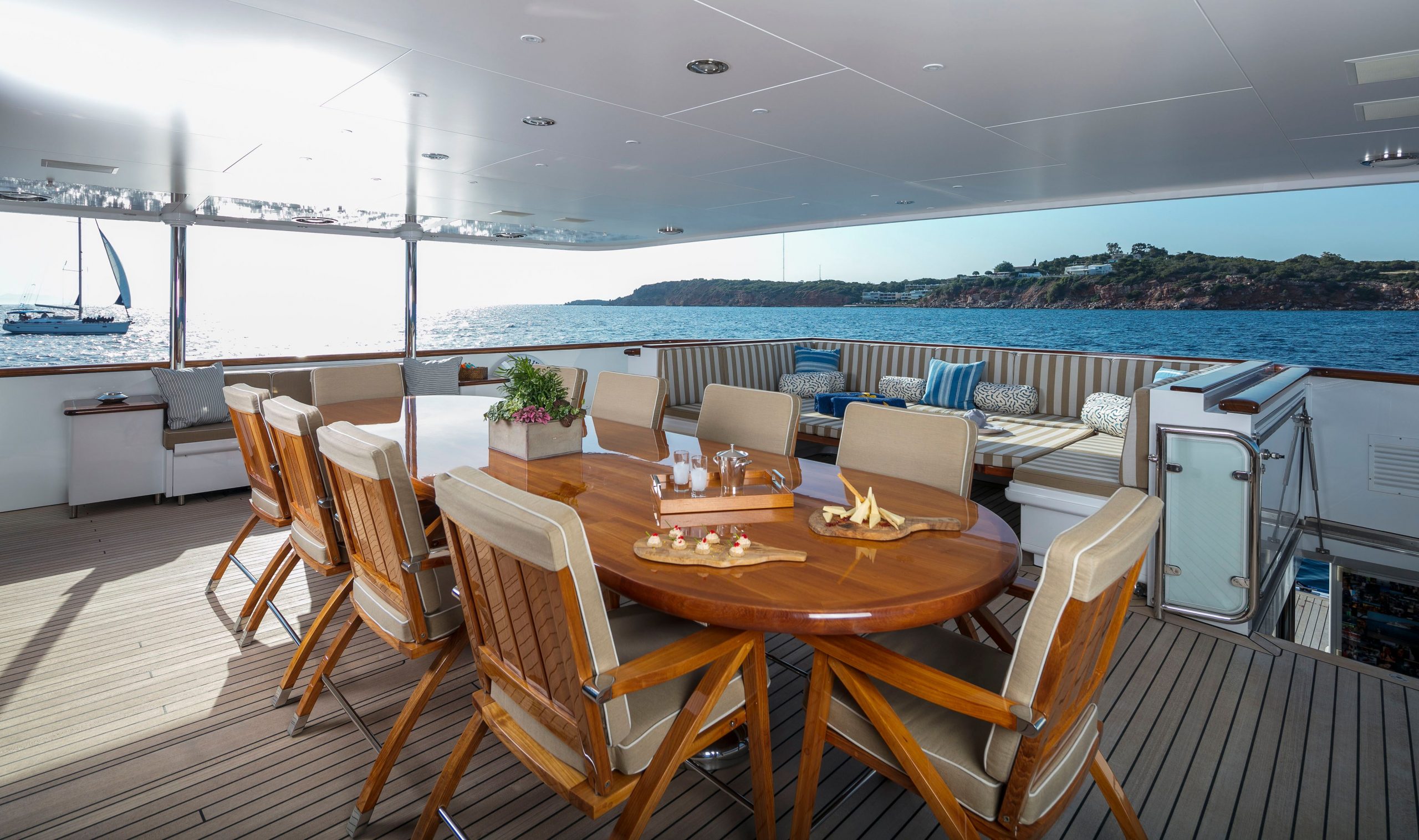 Motor Yacht PEGASUS for charter with SuperYachtsMonaco