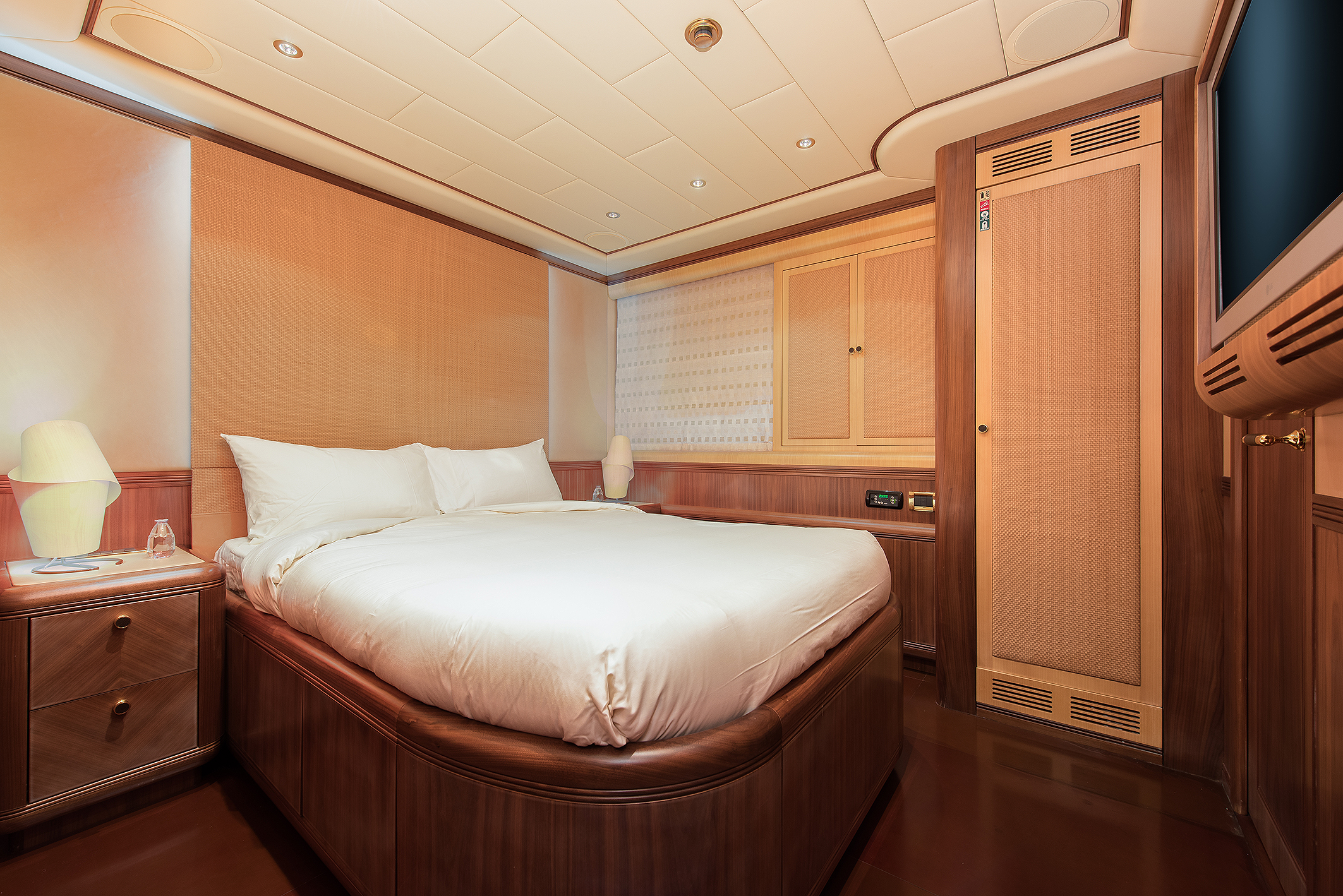 Motor Yacht SHANE for charter with SuperYachtsMonaco