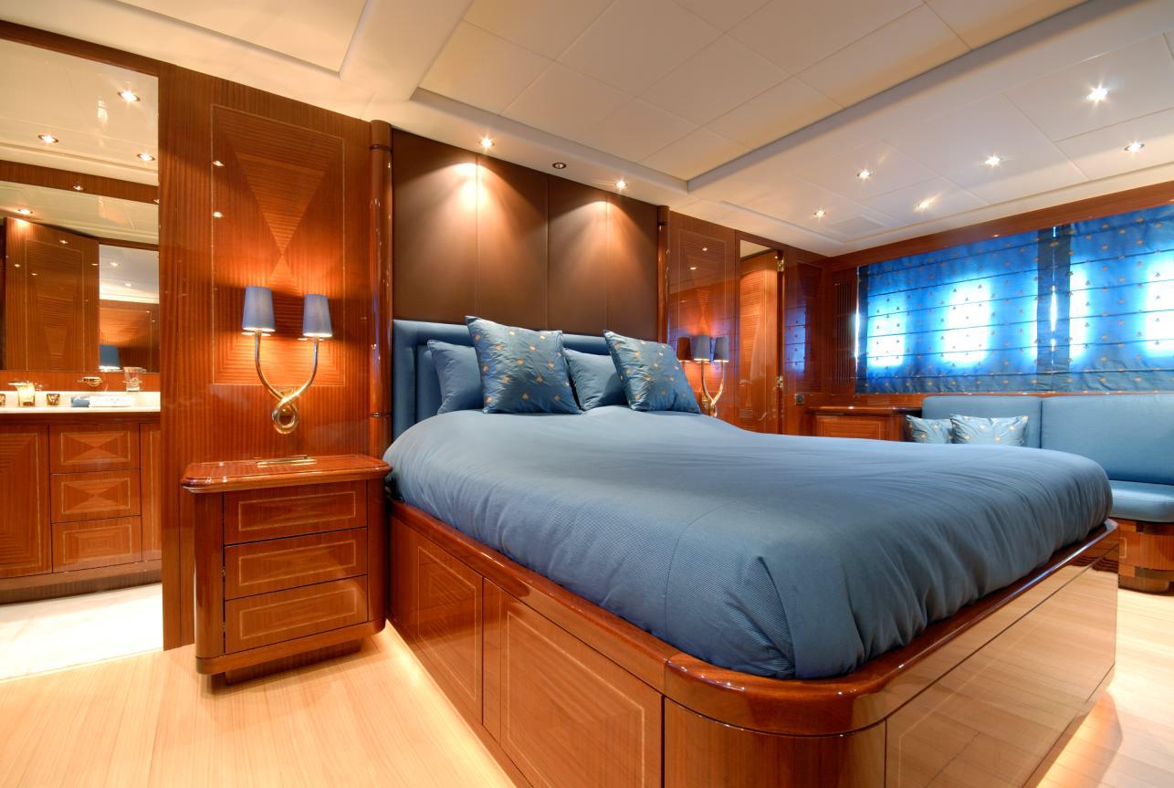 Motor Yacht ONLY ONE for Charter with SuperYachtsMonaco