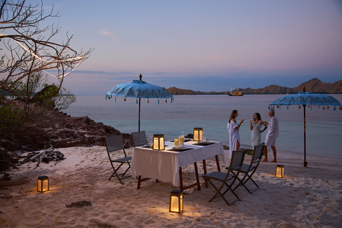 Motor Yacht ORACLE for Charter with SuperYachtsMonaco