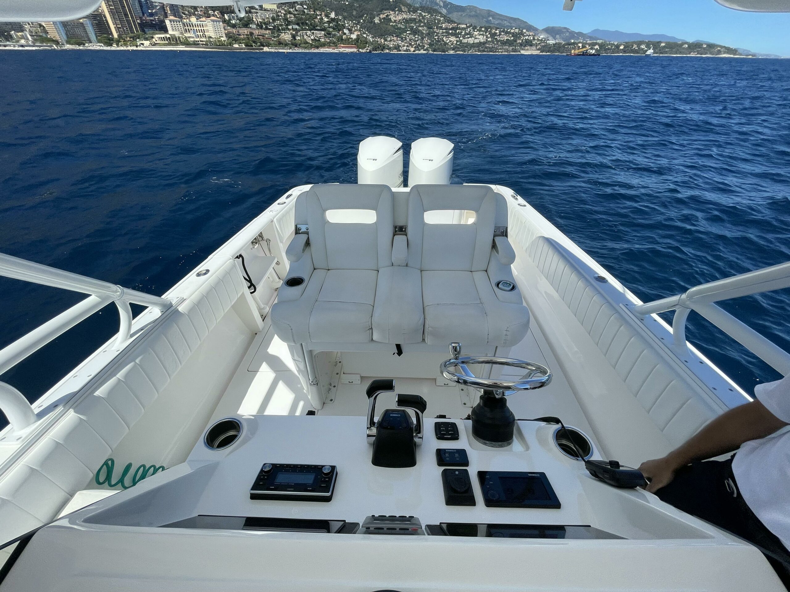 Yacht INTREPID 327 for Sale with SuperYachtsMonaco