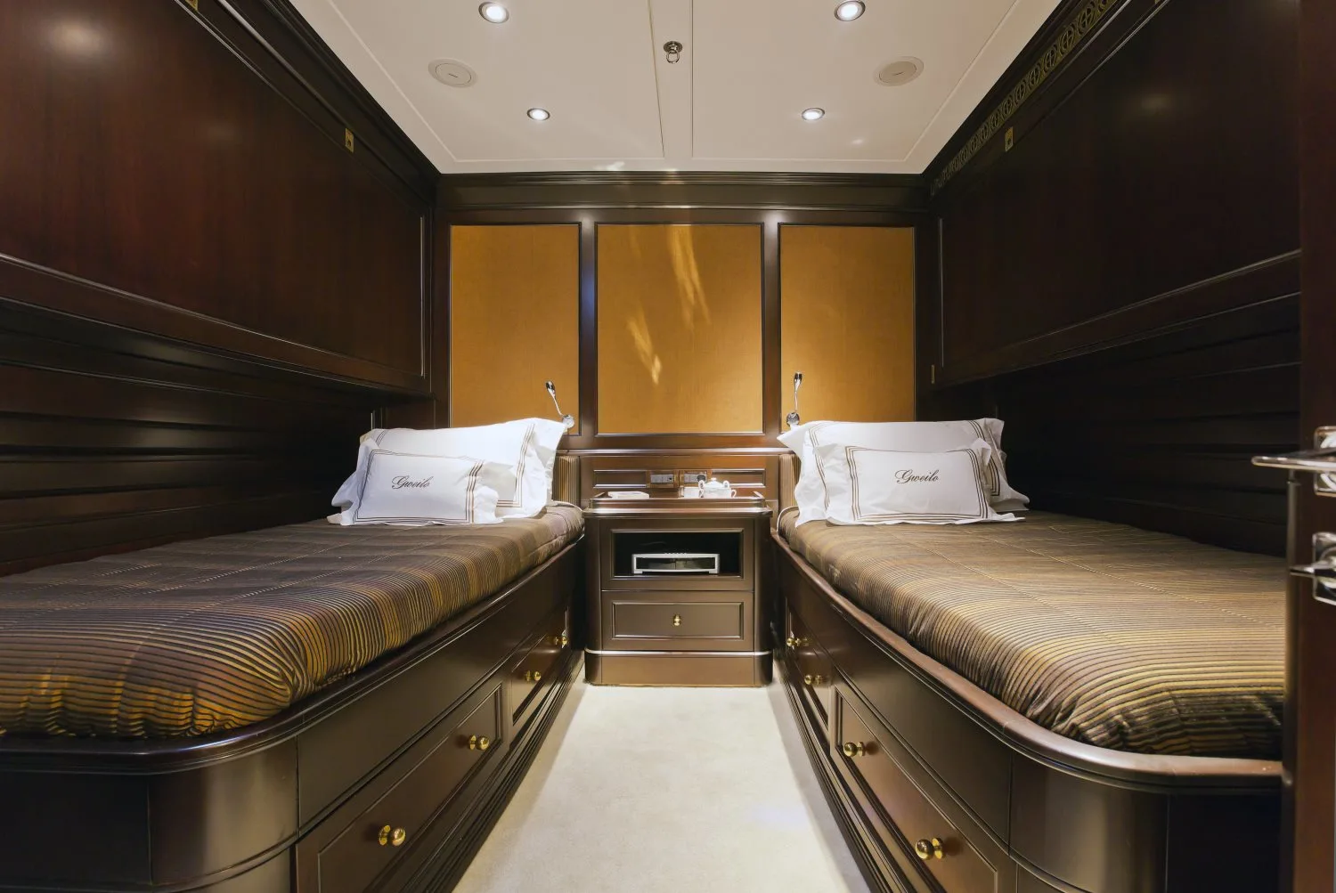 Yacht GWEILO for Sale with SuperYachtsMonaco