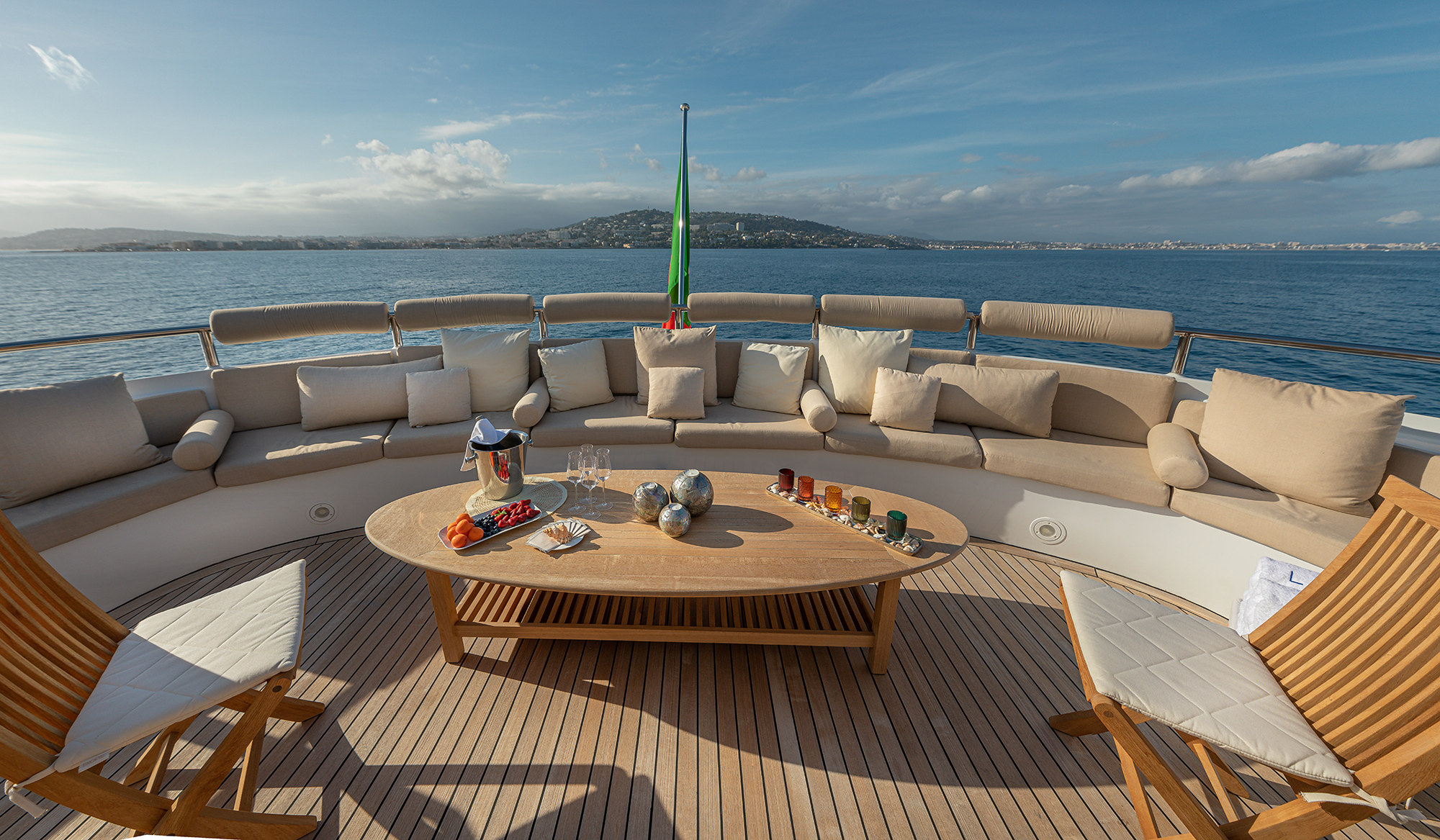 Motor Yacht LUISA for Charter with SuperYachtsMonaco