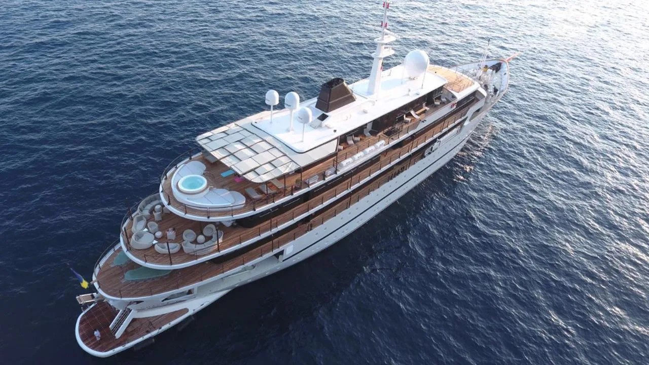 M/Y CHAKRA for Charter with SuperYachtsMonaco