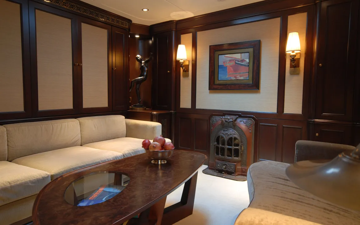 Yacht GWEILO for Sale with SuperYachtsMonaco