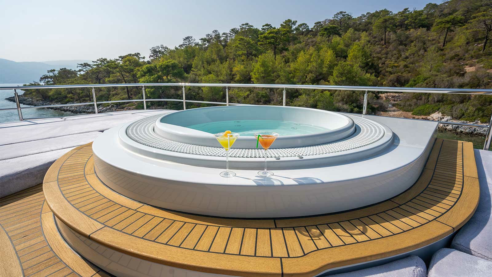 Nothing like private yacht charters with a jacuzzi on deck!
